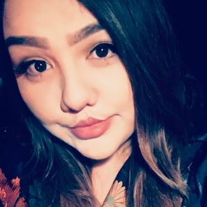 Meet your Posher, Brianna